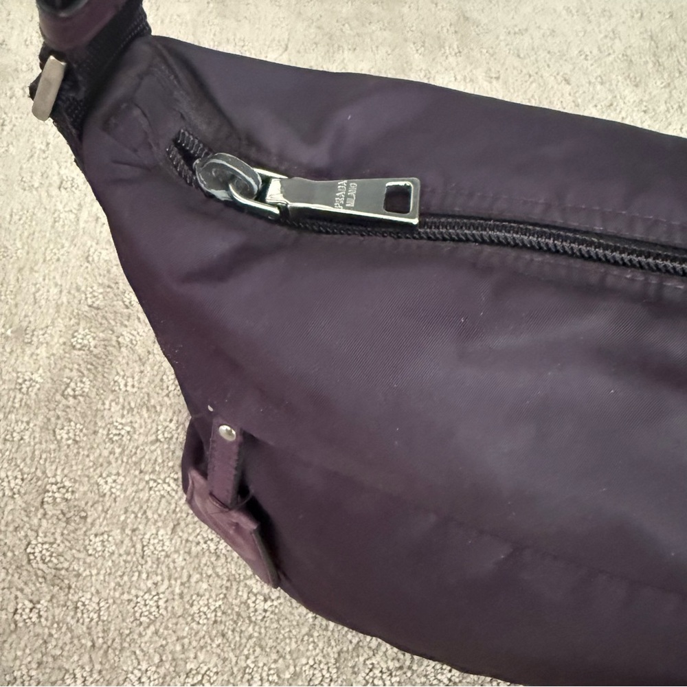 💯 Authentic Prada Dark Purple Nylon Crossbody Bag - Picture 4 of 8